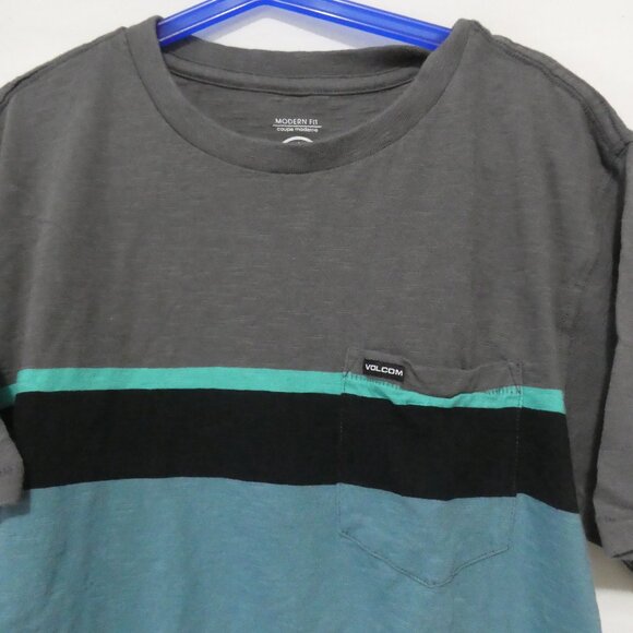 VOLCOM - Modern Fit | large - youth | Striped Short Sleeve Shirt W/ Pocket - Picture 4 of 13